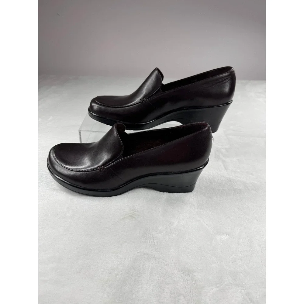 Clarks Wedge Heel Clogs Shoes Women's 8.5‎ M Brown Leather Slip On Round Toe
